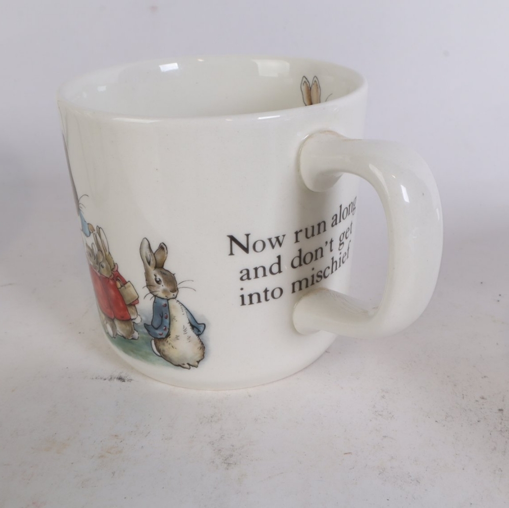 Peter Rabbit Bowl, Plate, and Mug set - Picture 3 of 7